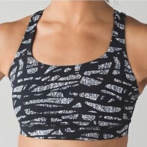 Lululemon Black White Strappy Energy Bra